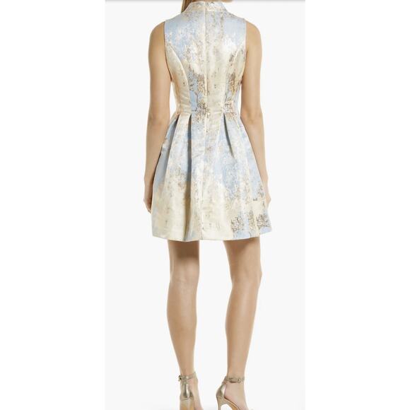 Vince Camuto Metallic Brocade Fit & Flare Dress Blue Gold Sleeveless Size 2 - Picture 2 of 12